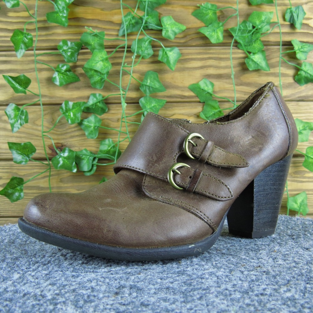 B.O.C Women's 6.5 Brown Leather Heeled Booties Double Buckle Comfort Shoes